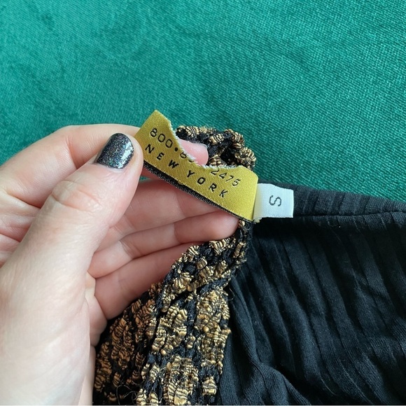 Staley Gretzinger Black Multi Mixed Media Art To Wear Long Sleeve Rayon Top NWT - Picture 6 of 8